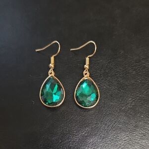 Elegant Gold and Green Teardrop Earrings Green Chip On One
